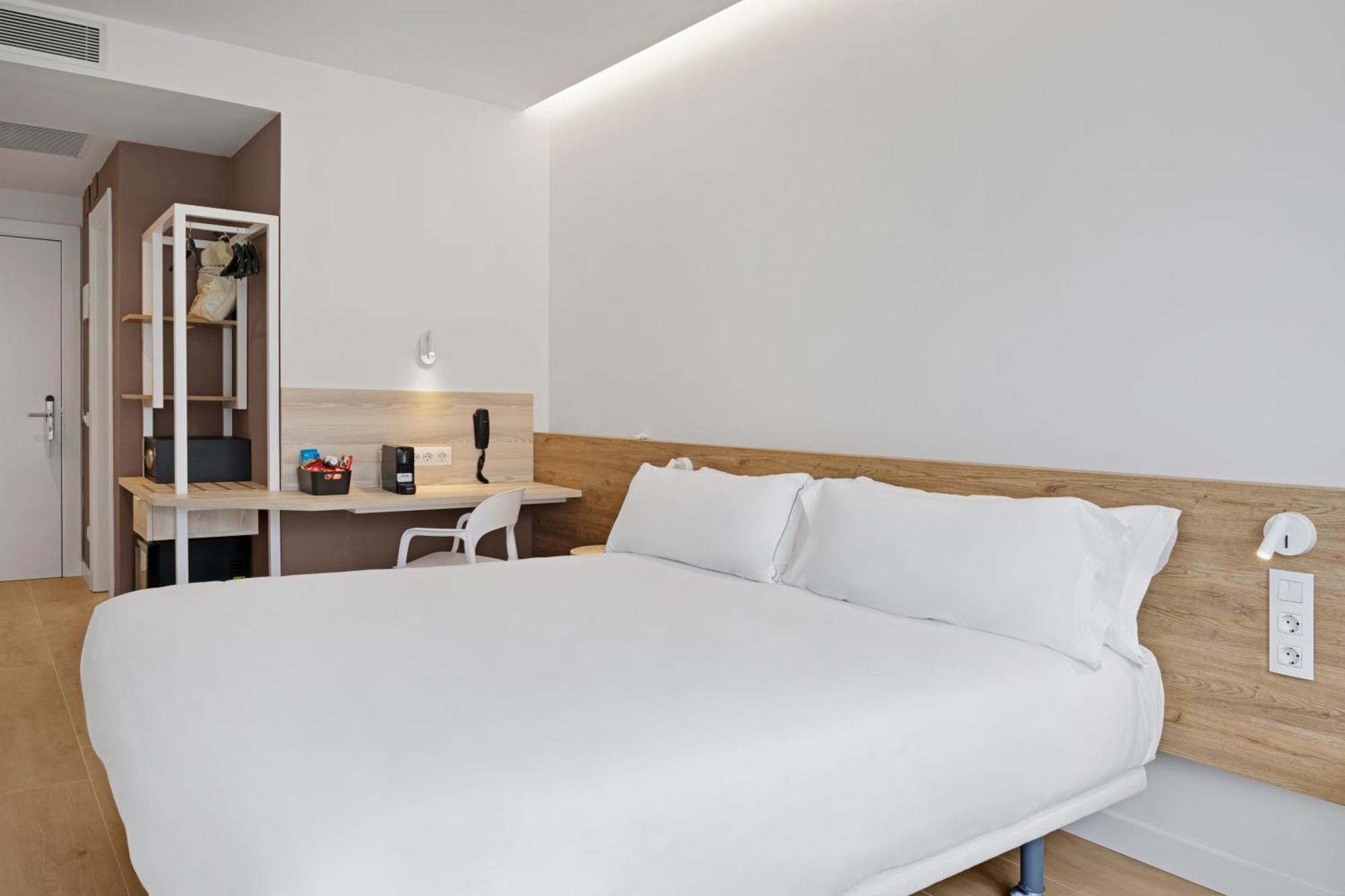 B&B Hotel Castro Urdiales Luaran gambar