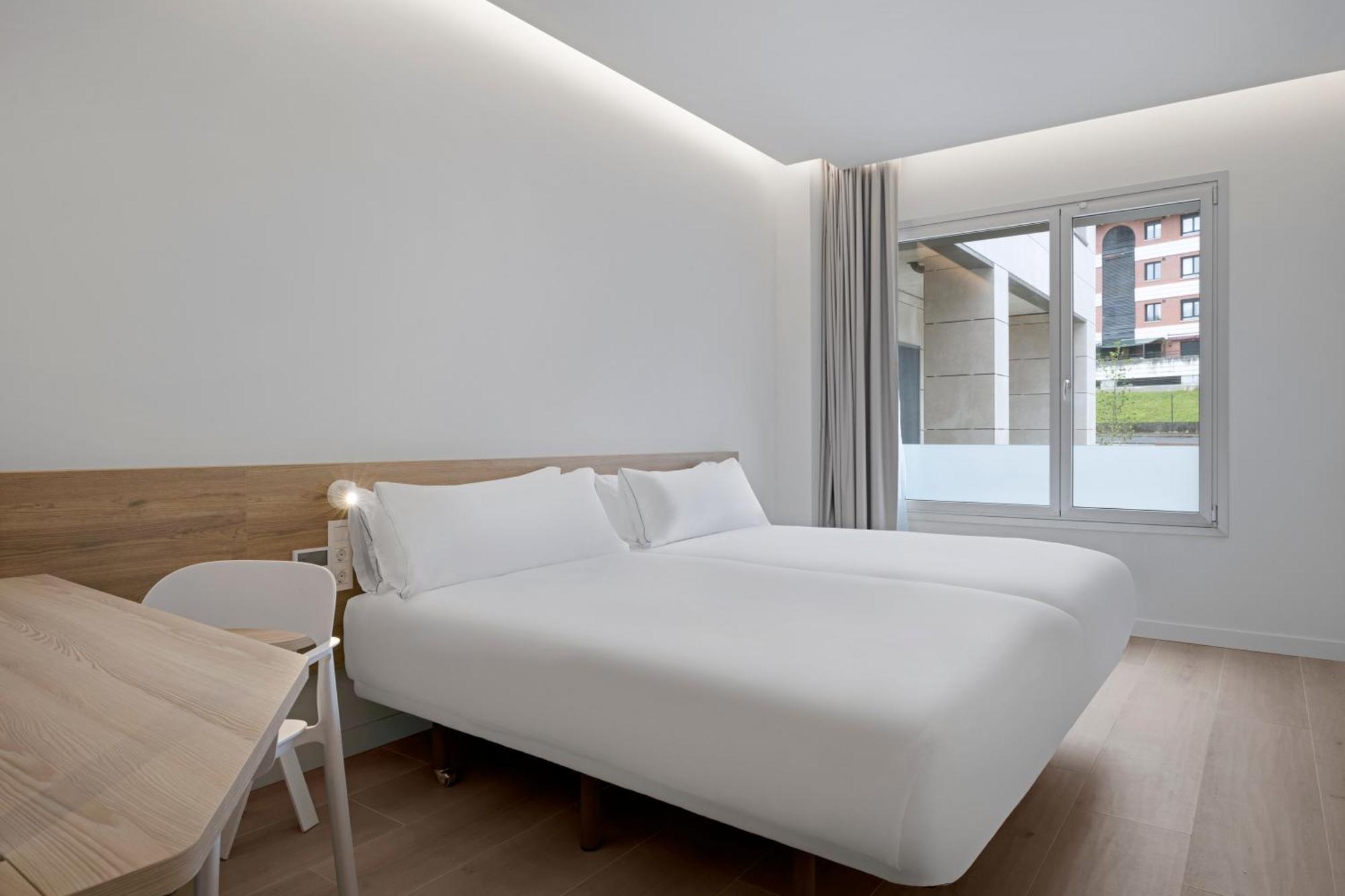 B&B Hotel Castro Urdiales Luaran gambar